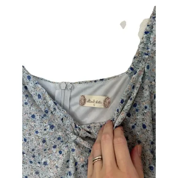 Altar'd State Blue Floral Dress Size S​ - Picture 4 of 4